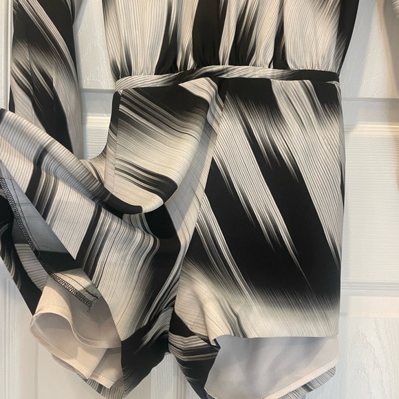 Romper - Picture 5 of 5